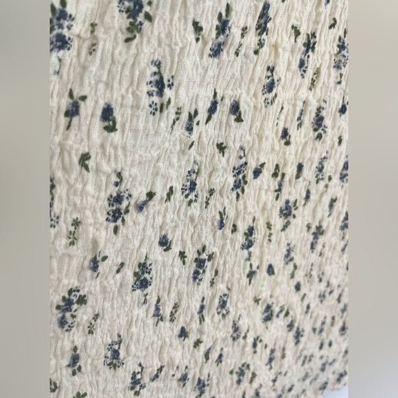 Bohme Aliotta Smocked Dress in Medium. - Picture 3 of 7